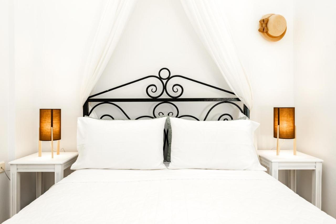 Villa By Hotel Thira Fira  Eksteriør billede