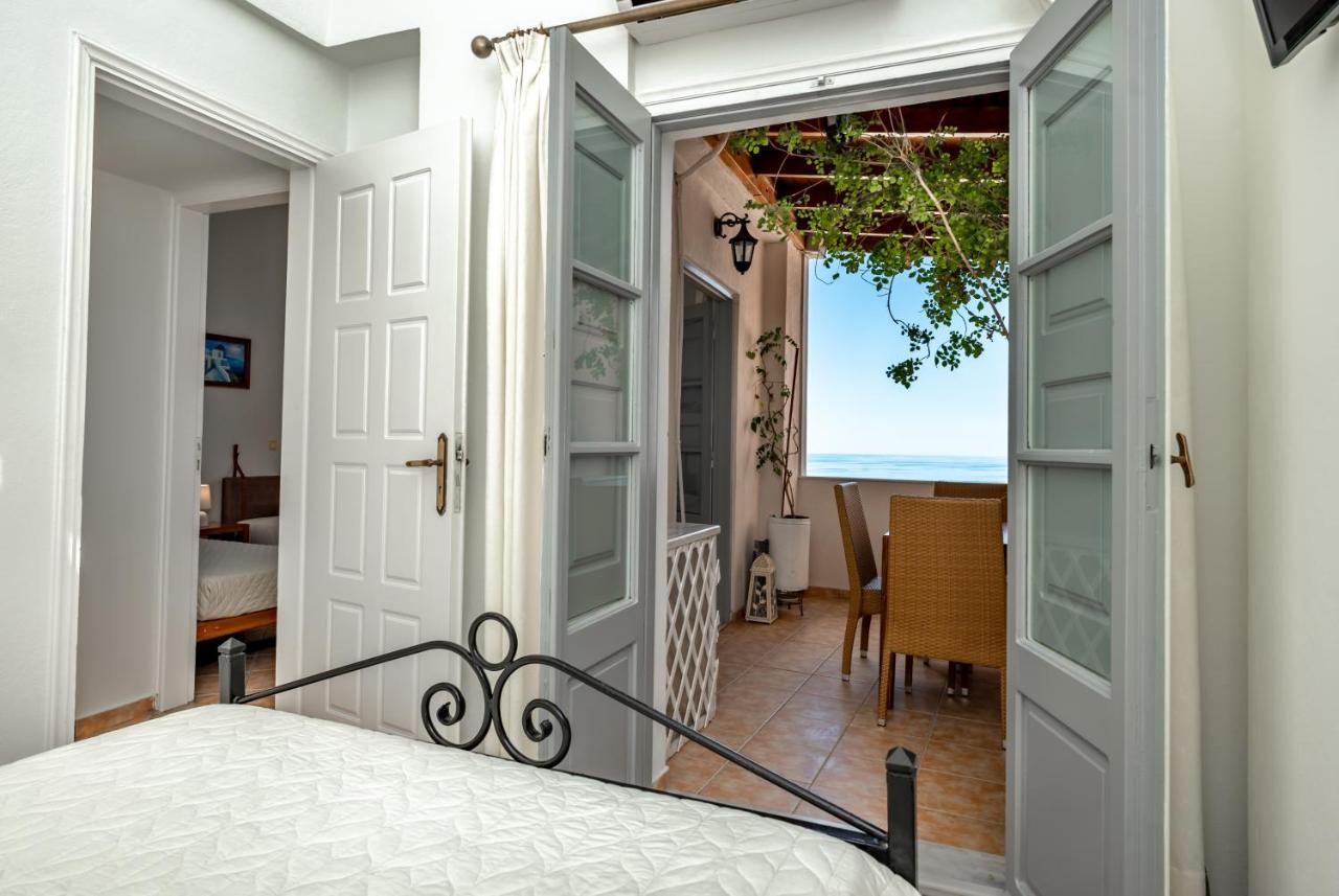 Villa By Hotel Thira Fira  Eksteriør billede