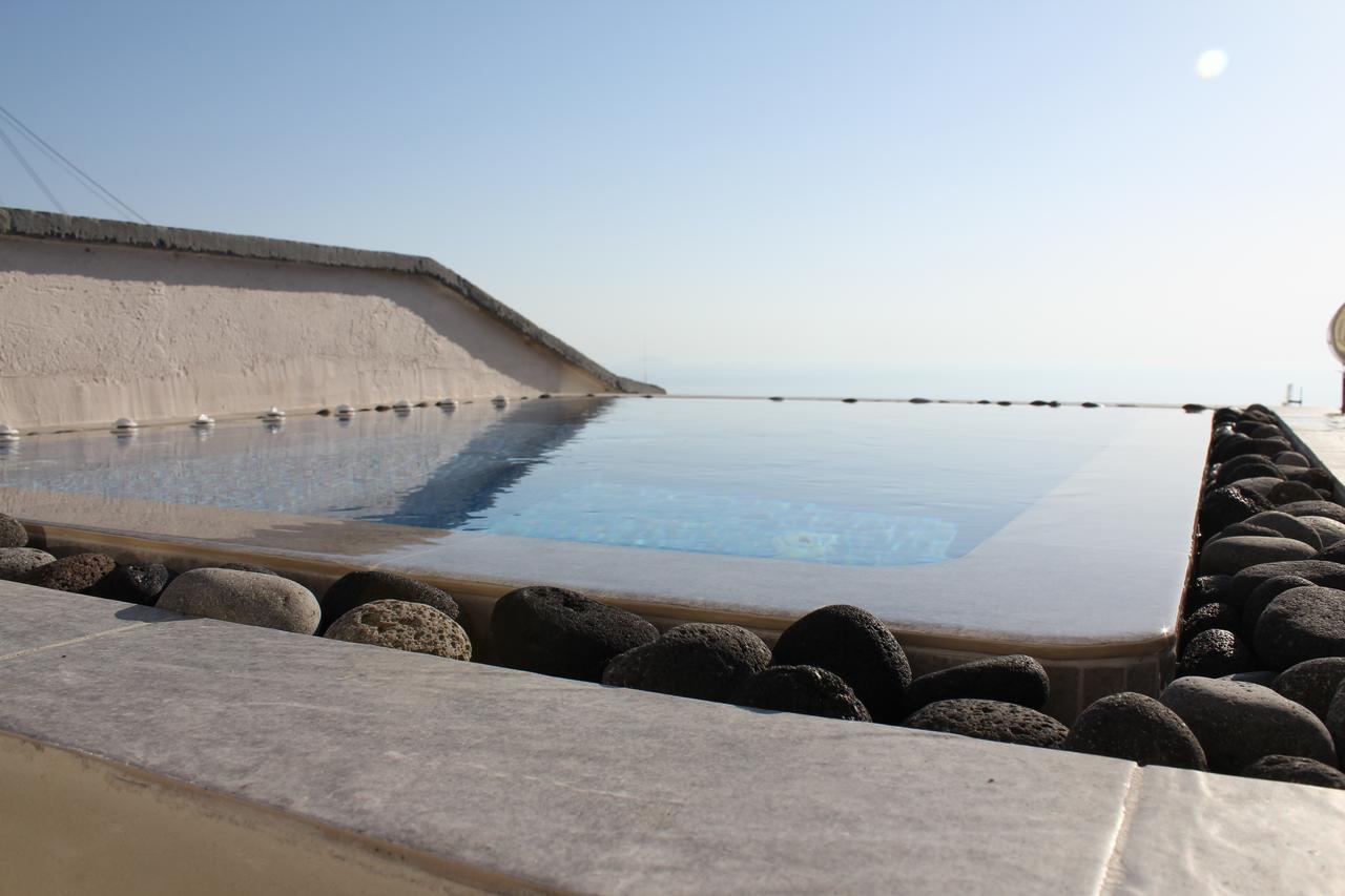 Villa By Hotel Thira Fira  Eksteriør billede